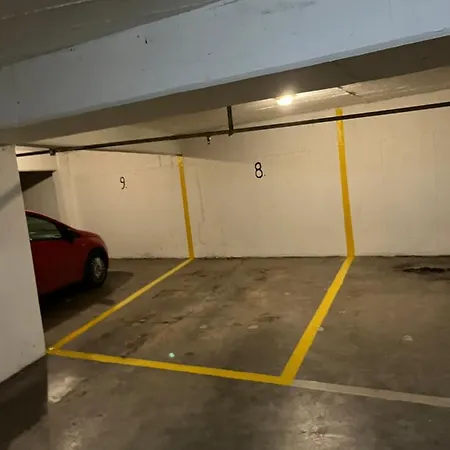 Apartman Modern Downtown + Free Parking *